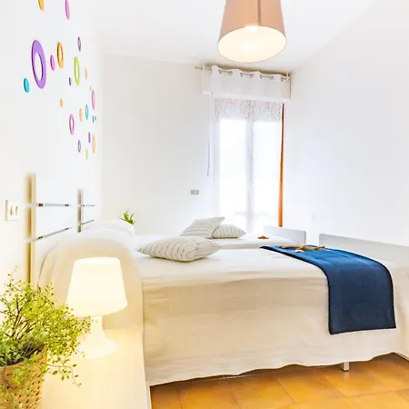 Lia Trilo - Myho Casa アパート